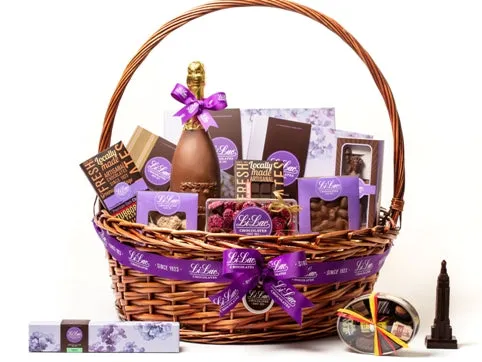 Colossal Chocolate Basket (13 Gifts, 7 lbs.)