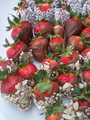 Gourmet Fancy Dipped Strawberries