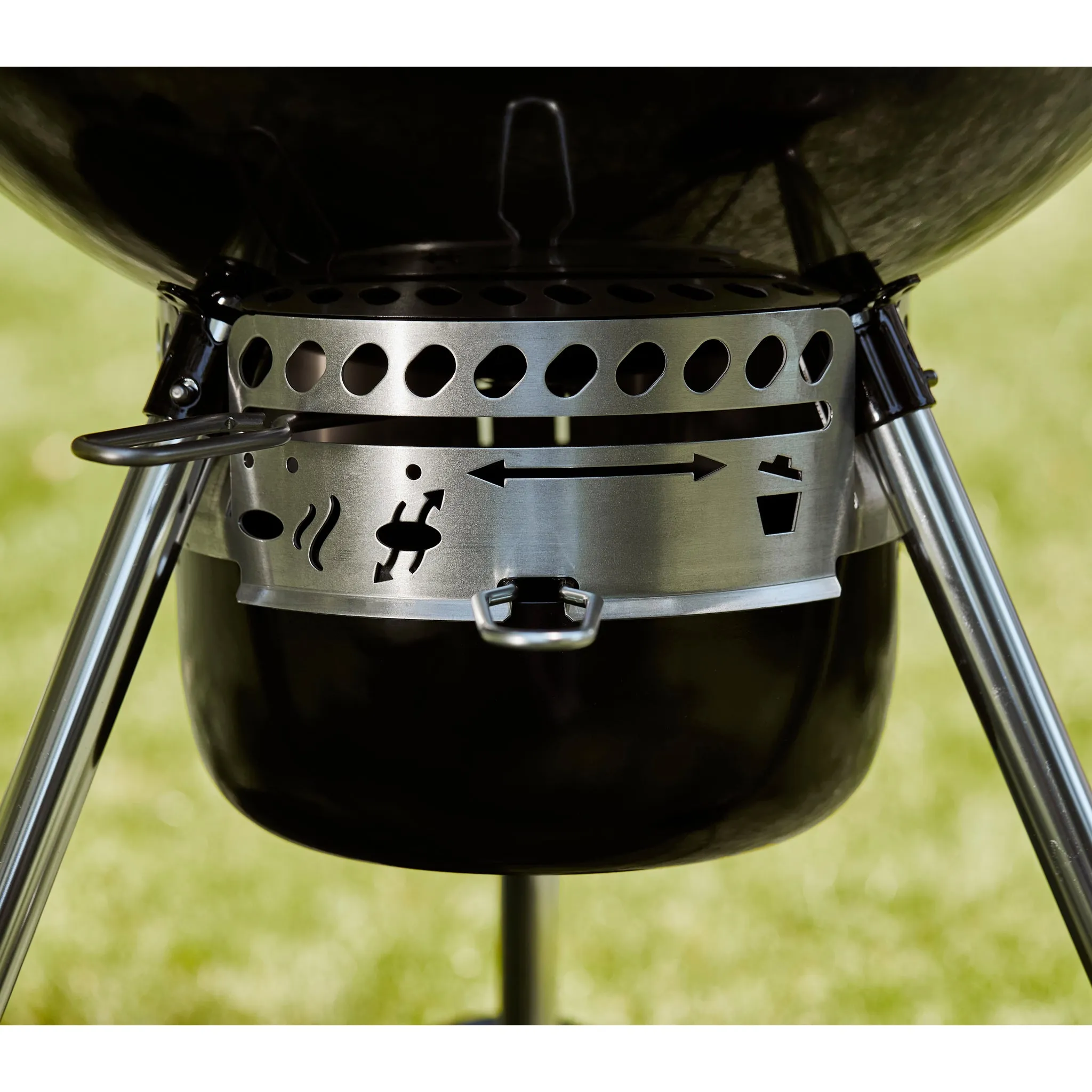 Weber Master Touch Plus Kettle 57cm